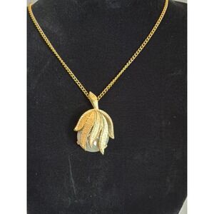 Sarah Coventry Vintage "Serene" Acorn and Leaf Pendant Necklace